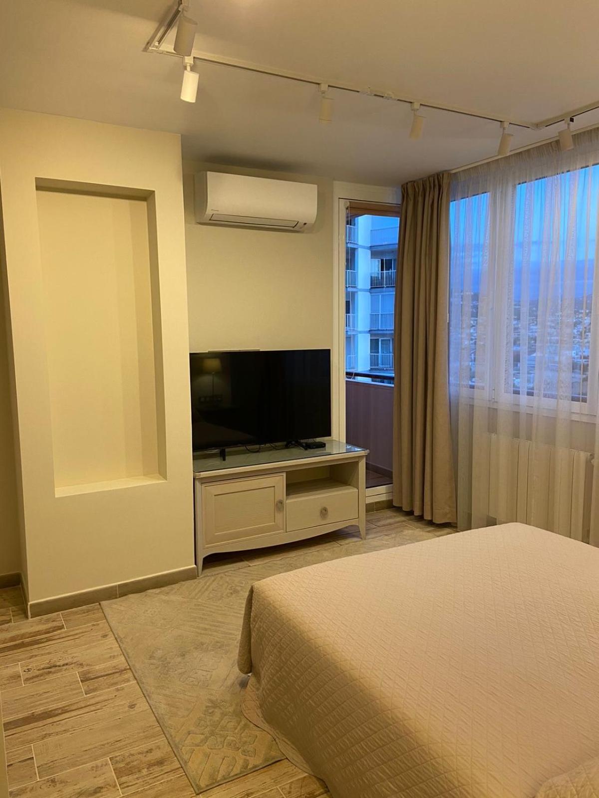 Cinema Duplex Apartment Calp Exterior foto