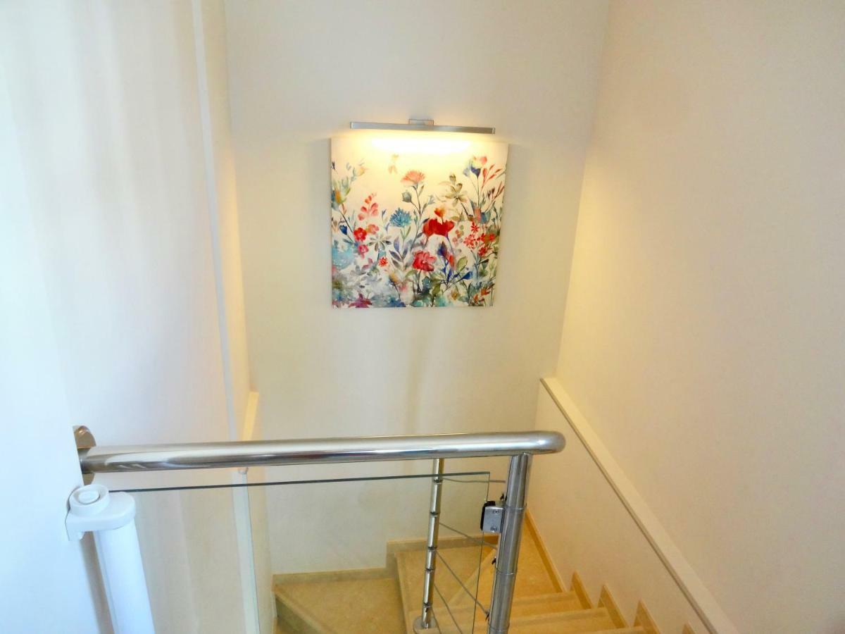 Cinema Duplex Apartment Calp Exterior foto